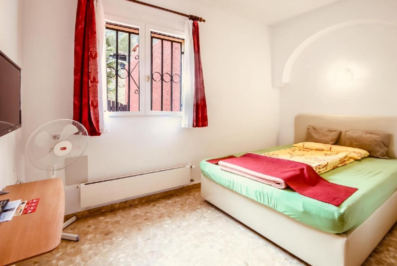 Pinkflamingo Hotel Denia Luaran gambar